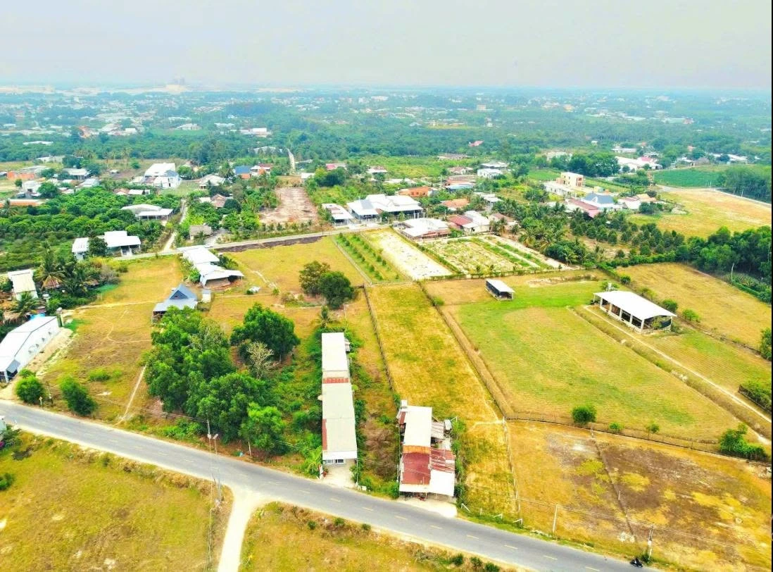 Bán đất mặt tiền 2.300m² Phước Thạnh 3,65 tỷ - Ảnh thu nhỏ 4