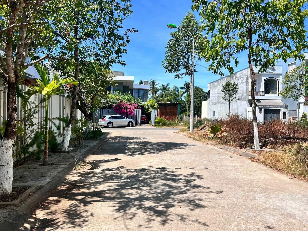 Bán đất 96.2m2 Phan Đình Phùng Quảng Ngãi 1 tỷ 9 - Ảnh thu nhỏ 2