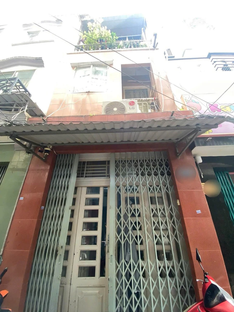 Bán nhà hẻm 4m Nguyễn Cảnh Chân Quận 1, 3 tầng, 38,4m2, giá 6,99 tỷ - Ảnh 1