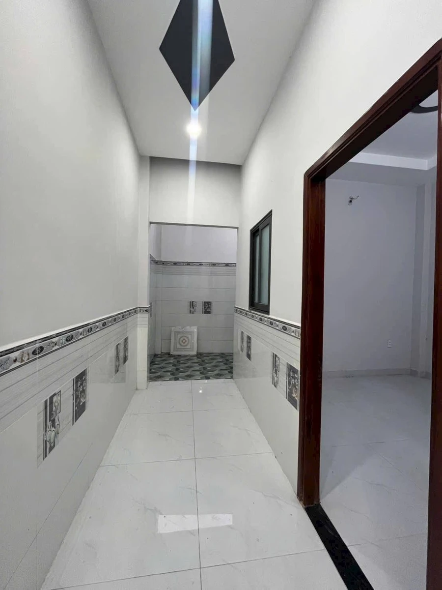 Bán nhà trệt lầu 75m² giá 1 tỷ 650 triệu - Ảnh thu nhỏ 2