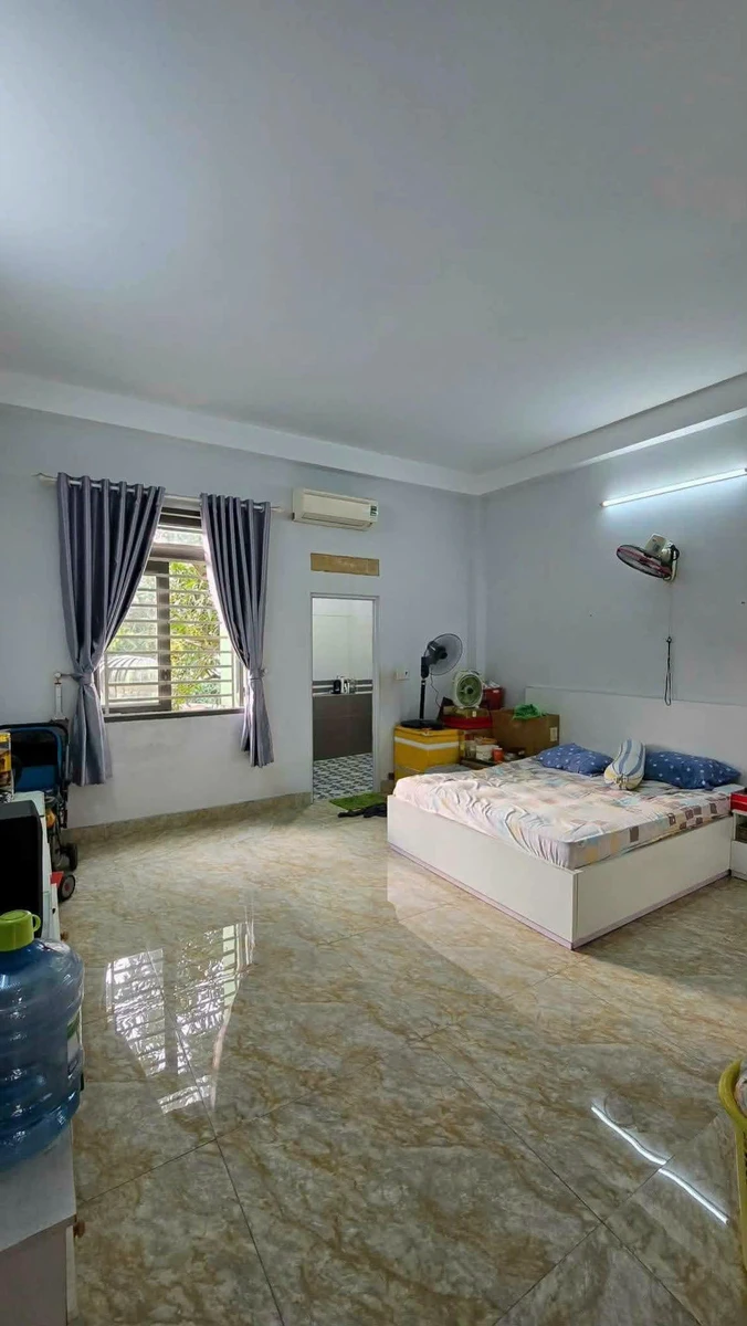 Bán nhà 4 tầng 110m2, 5PN 6WC đường Nguyễn Ánh Thủ, Trung Mỹ Tây, Quận 12 giá 7,9 tỷ - Ảnh thu nhỏ 2
