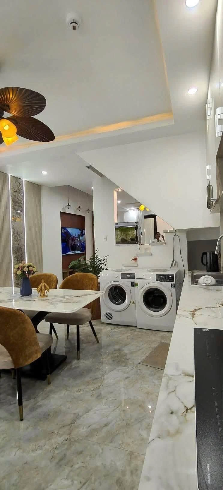 Cho thuê nhà 3 tầng 4 PN, 86m² Phạm Văn Nghị, Đà Nẵng - Ảnh 1