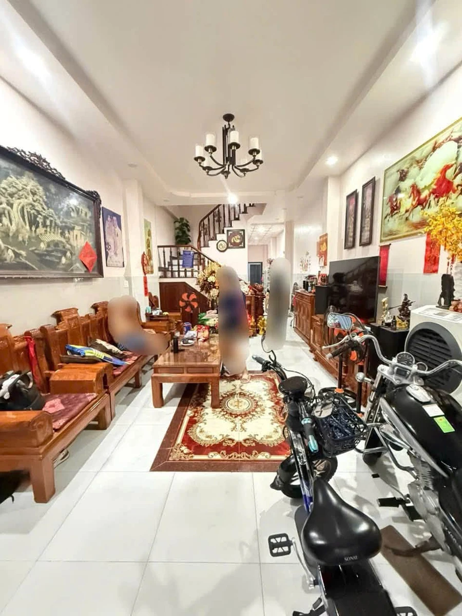 Bán nhà mặt tiền F7 Bửu Long Biên Hòa 300m² 5 phòng ngủ 5 tỷ 600 - Ảnh 1