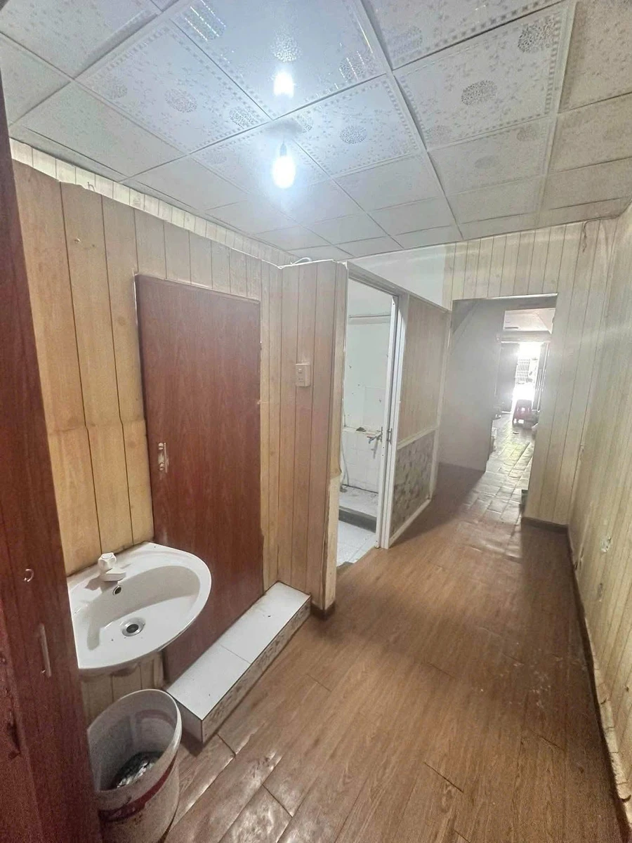 Cho thuê nhà nguyên căn mặt tiền Rạch Giá 72m² 5 triệu/tháng - Ảnh thu nhỏ 4