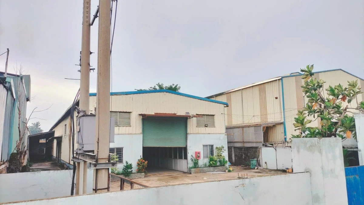 Bán xưởng 1000m² trong KCN Hoàng Gia, Đức Hòa, Long An, 18 tỷ - Ảnh 1