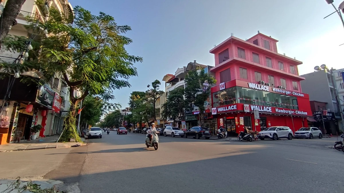Bán nhà phố 3 tầng 83m2 phố Văn Cao, Gia Viên, Hải Phòng, giá 6 tỷ - Ảnh 1