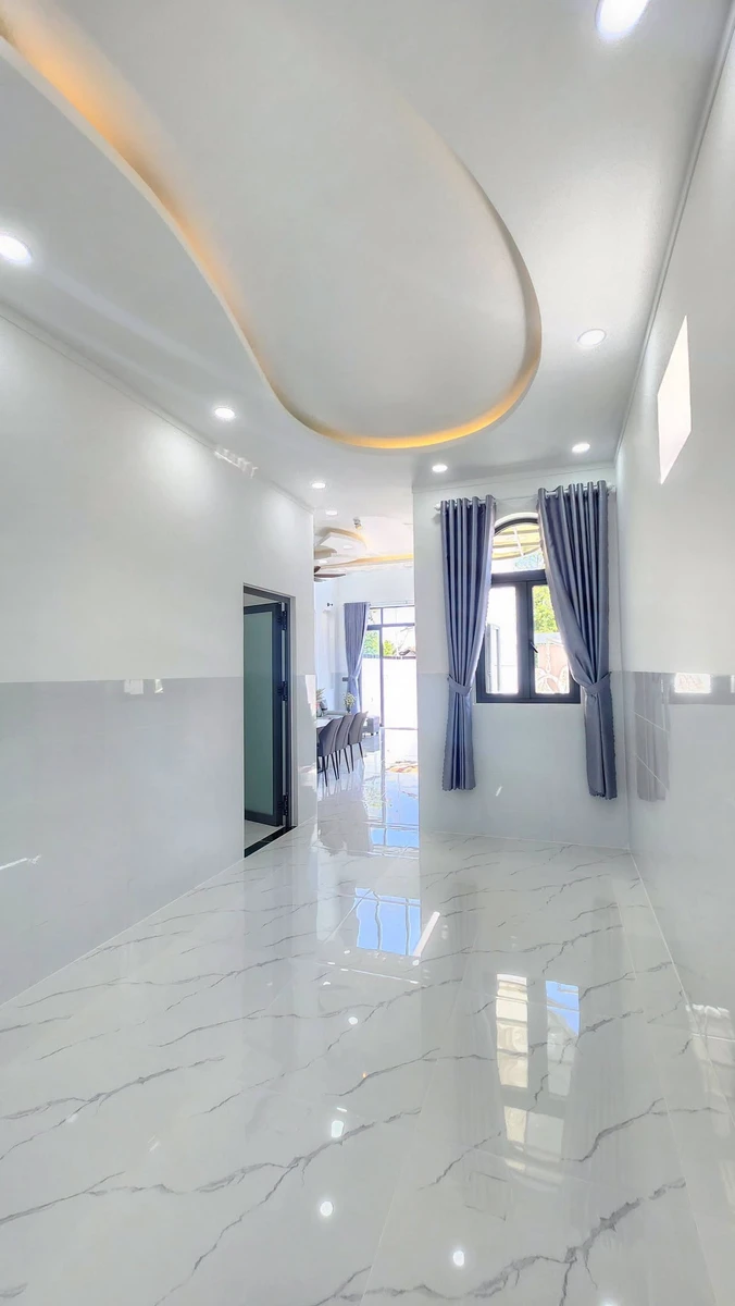 Bán nhà lầu 3PN/3WC, 121.9m2, Tây Ninh, 2.39 tỷ - Ảnh thu nhỏ 4