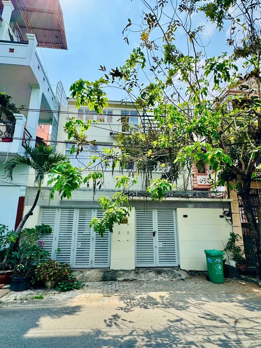 Biệt thự view sông 2 tỷ, 160m² khu Nam Long Quận 7 - Ảnh 1