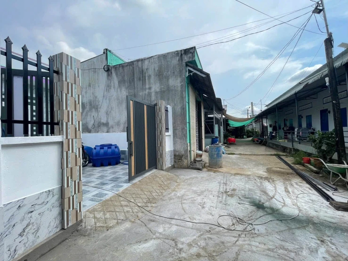 Nhà bán 150m² Đức Hòa, Long An 1 tỷ 680 triệu - Ảnh 1