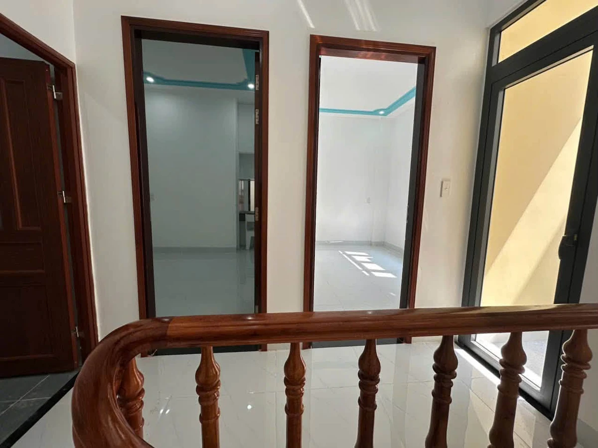 Bán nhà 2 mặt hẻm 65m² Thắng Nhì, Vũng Tàu 4.65 tỉ - Ảnh thu nhỏ 3