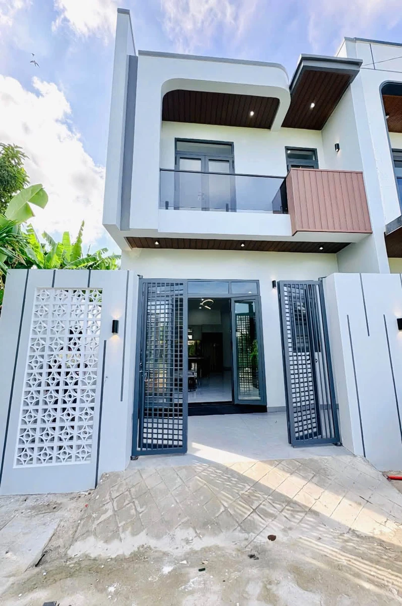 Bán nhà mới 2 phòng 66m² Rạch Giá 1.85 tỷ - Ảnh 1