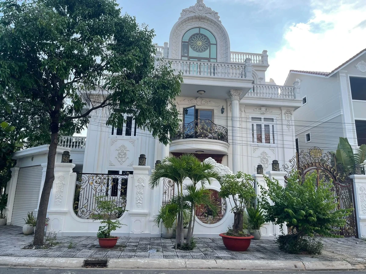 Bán biệt thự lô góc 2 mặt tiền 231m² khu Phước Sơn, Phường 11, Vũng Tàu, giá 20 tỷ - Ảnh 1
