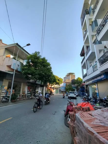 Bán nhà phố 5 tầng mặt phố Bình Lộc, 50m2, giá 6 tỷ 580 - Ảnh thu nhỏ 2