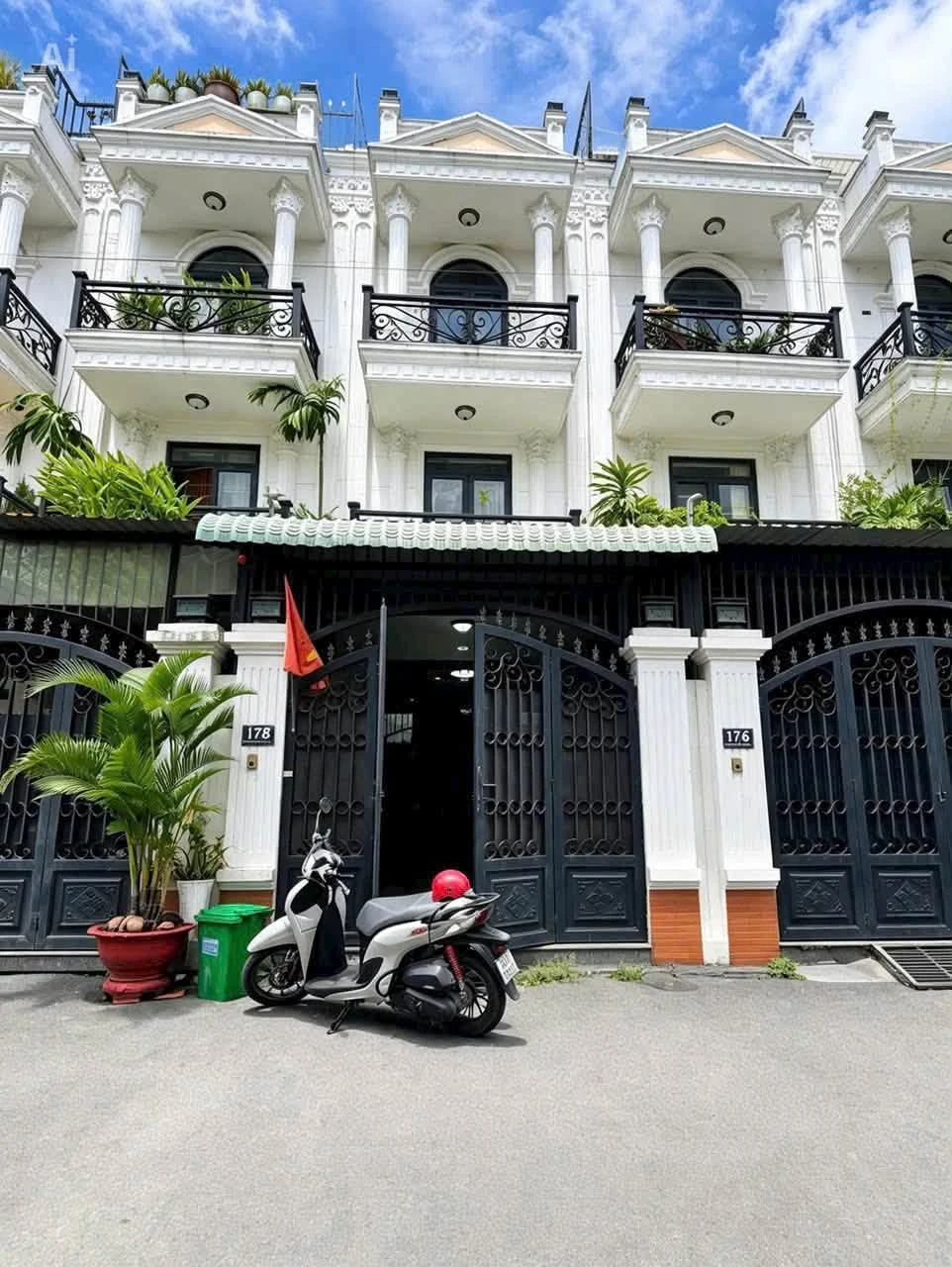 Bán nhà phố 68m2 Thạnh Lộc giá 5,6 tỷ - Ảnh 1