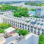 Chủ ngộp giảm mạnh 1 tỷ / căn - còn 4 căn nhà phố đồng bộ ven sông Sài Gòn, liền kề Vạn Phúc City - Ảnh thu nhỏ 1