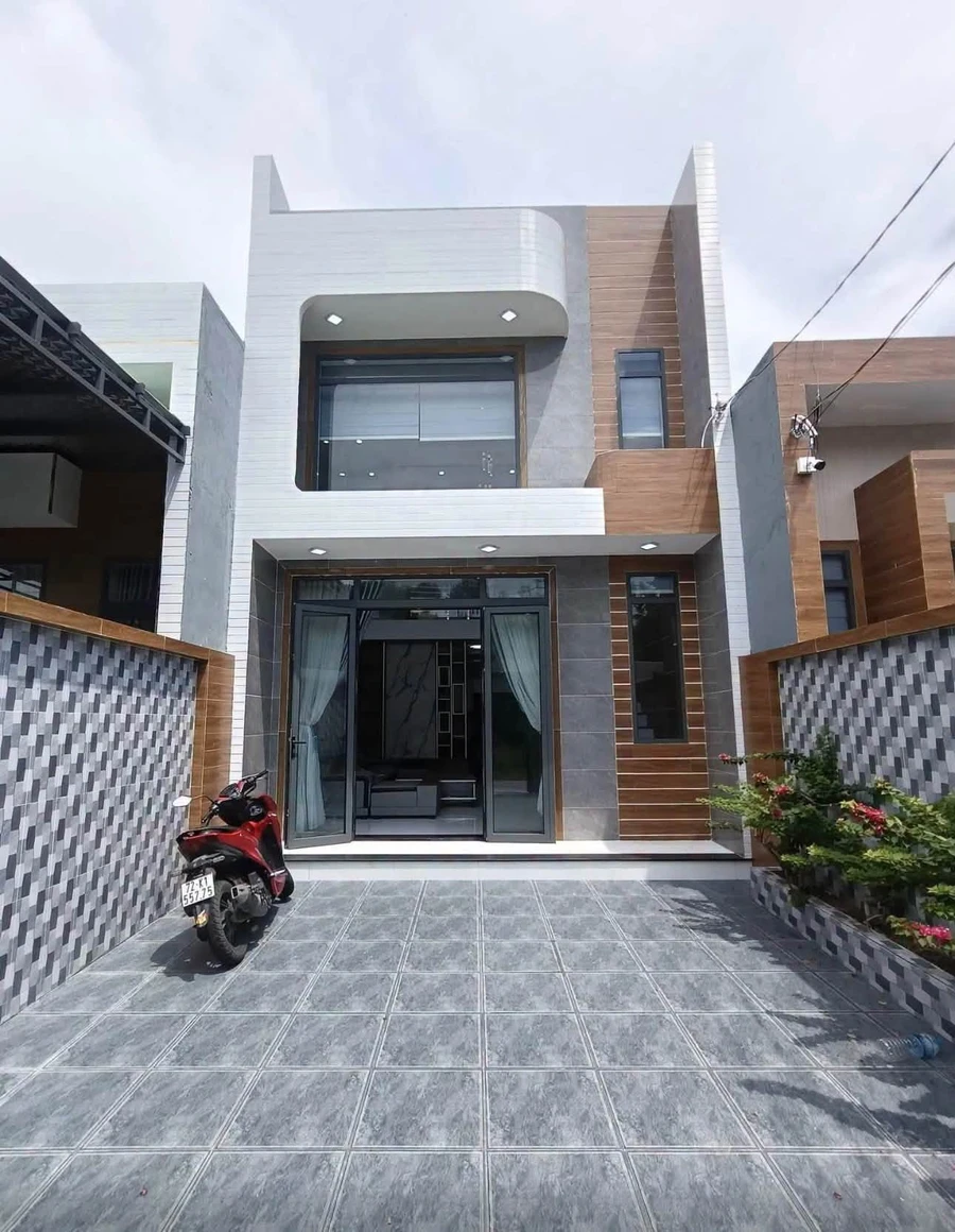Bán nhà 3PN 80m² Phước Hải 2.3 tỷ - Ảnh 1