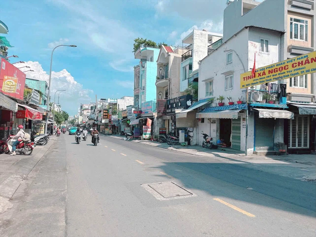 Bán nhà mặt tiền Bùi Đình Tuý, 4.37x18m, 7 tầng, Quận 1 - Ảnh thu nhỏ 2