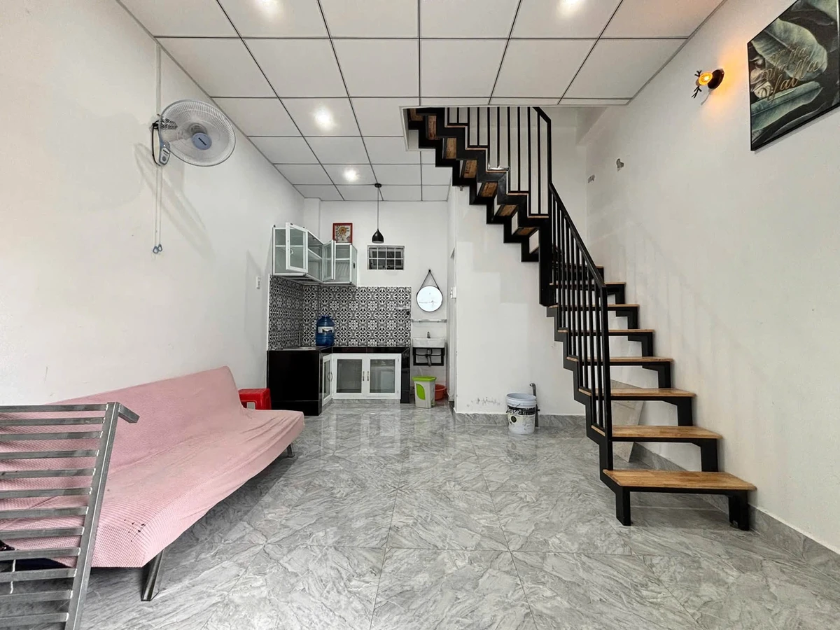 Cho thuê nhà hẻm 1 phòng ngủ 30m2 Nguyễn Trường Tộ Q1 - Ảnh thu nhỏ 2