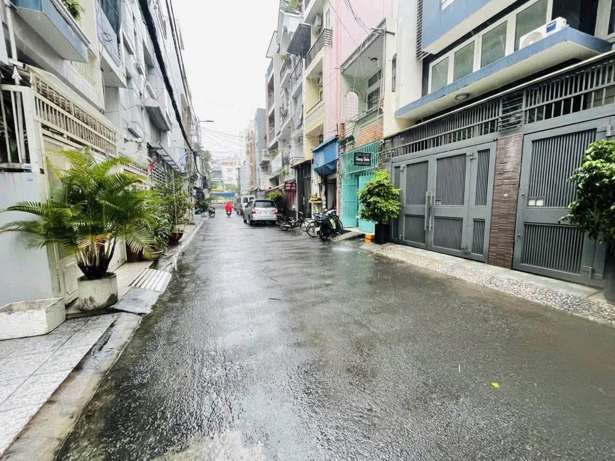 Bán nhà phố hẻm Thành Thái Quận 10, 50m2, 4PN, 12.1 tỷ - Ảnh 1