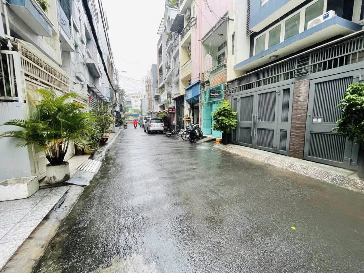 Bán nhà phố hẻm Thành Thái Quận 10, 50m2, 4PN, 12.1 tỷ - Ảnh 1