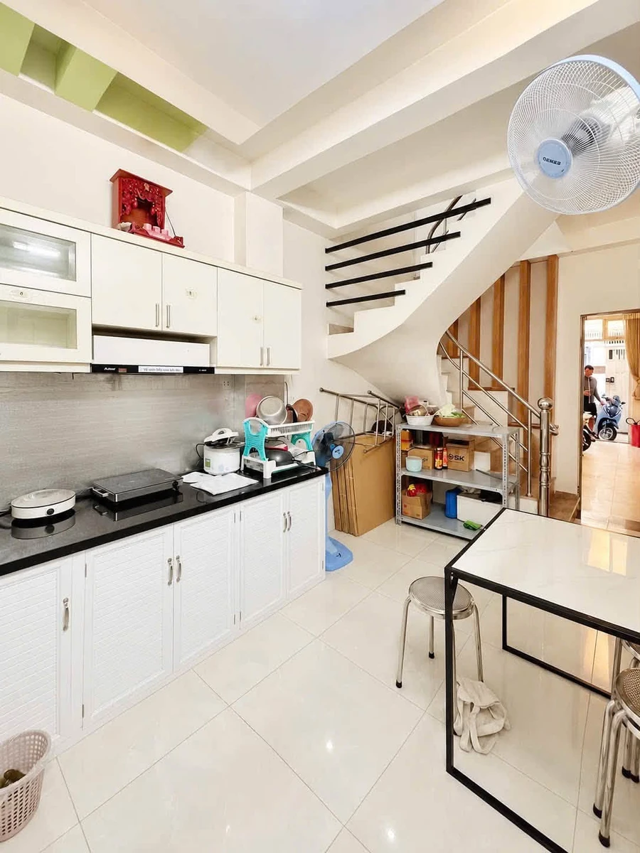 Bán nhà 6PN 180m² Phan Xích Long, Phú Nhuận - 7.5 tỷ - Ảnh thu nhỏ 3