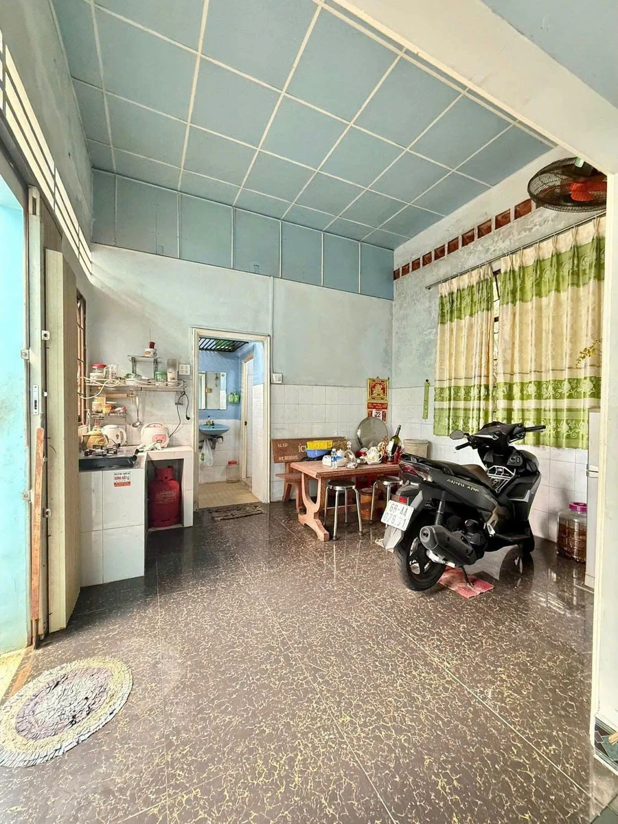 Bán nhà hẻm 113 Chu Văn An Rạch Giá, 112m², 2 phòng ngủ, 1 tỷ 680 triệu - Ảnh thu nhỏ 5