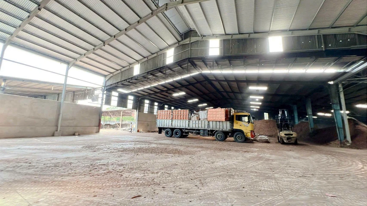 Cho thuê xưởng 2600m² gần KCN Trảng Bom, Đồng Nai 90 triệu/tháng - Ảnh thu nhỏ 4