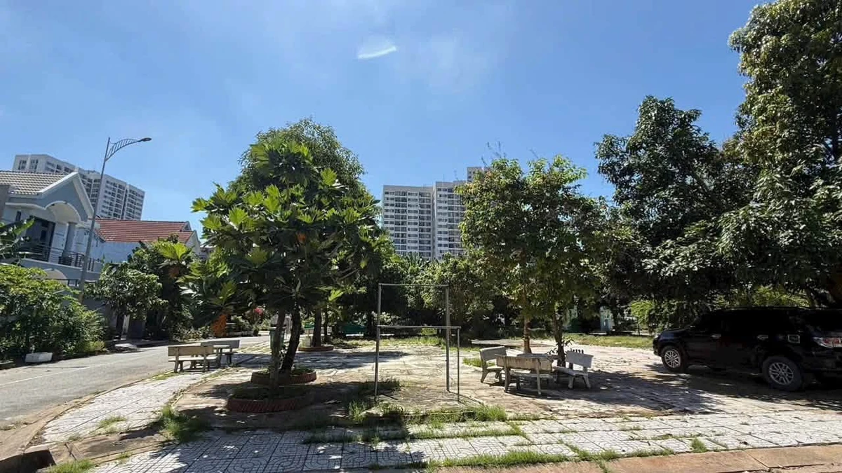 Bán đất TĐC Phước Thiện Q9 140m2 8 tỷ - Ảnh thu nhỏ 3