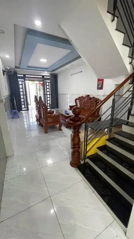 Bán nhà 1 trệt 1 lầu 4x18m, 2PN, xã Tân Xuân, Hóc Môn, giá 3,5 tỷ - Ảnh thu nhỏ 3
