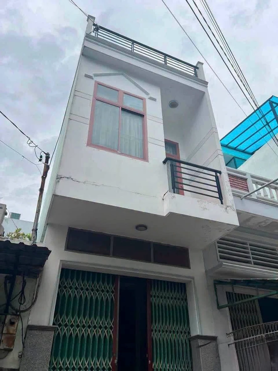 Bán nhà 2 tầng mặt tiền 46m² Nguyễn Khuyến Quy Nhơn - Ảnh 1