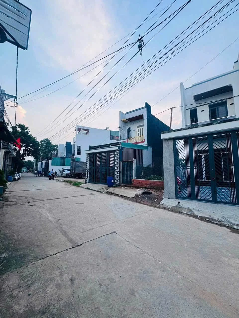 Bán nhà 4PN 63m² gần Miếu Ông Cù, Tân Khánh, giá 3 tỷ 250 - Ảnh 1