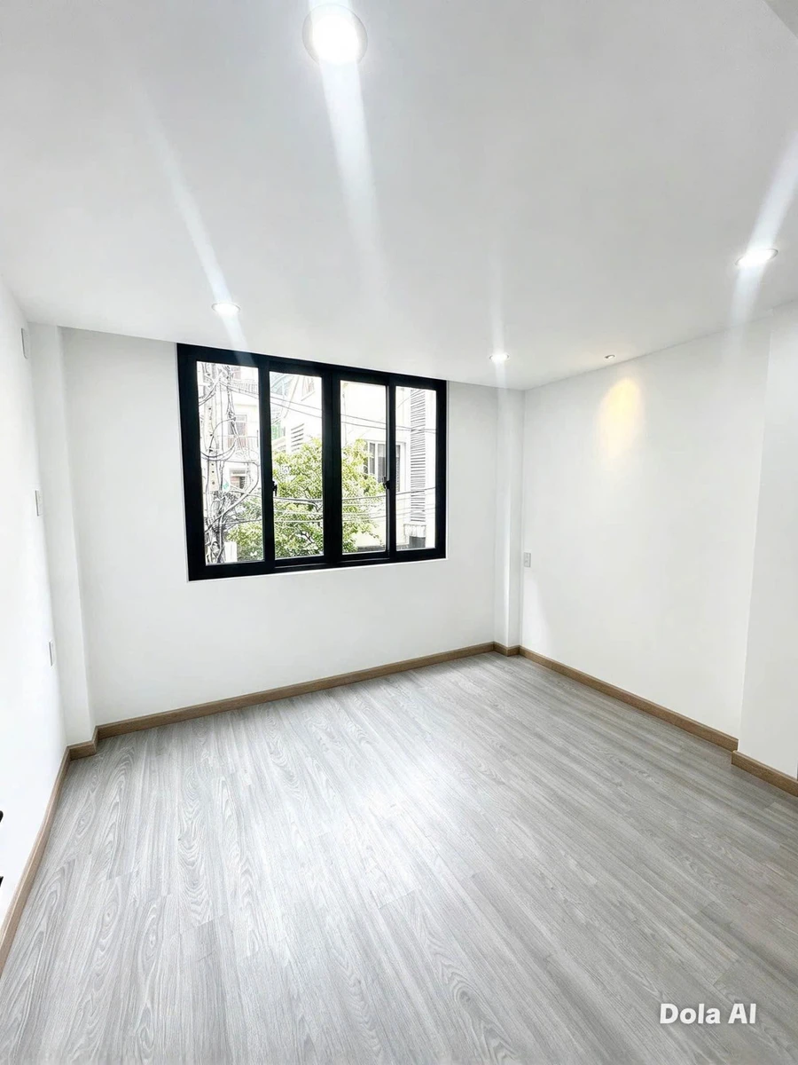 Bán nhà 4 tầng 35m² Bạch Đằng Nha Trang 7.3 tỷ - Ảnh thu nhỏ 5