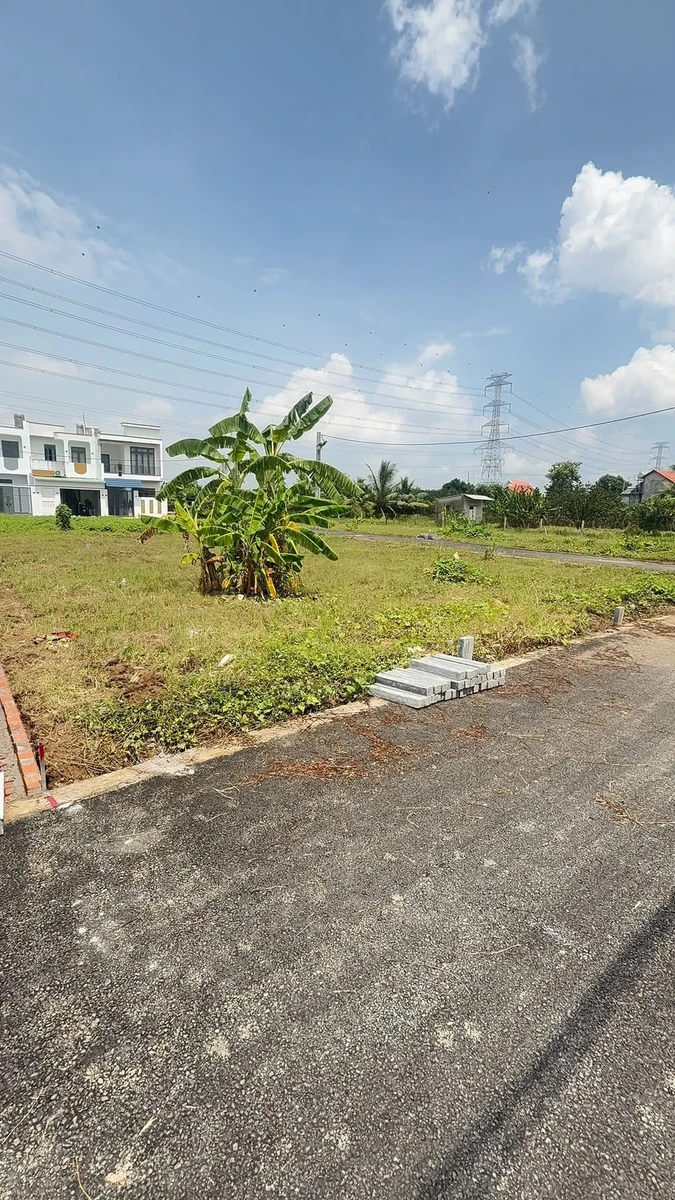 Bán biệt thự 8x24m (192m²) 1 tỷ 900 Cầu Bạch Đằng - Ảnh 1