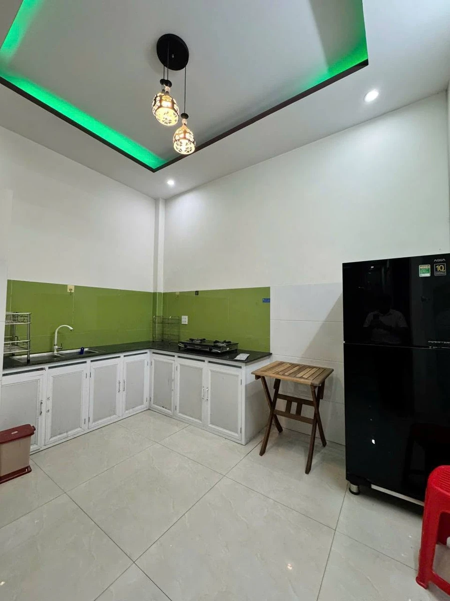 Bán nhà mặt tiền Nguyễn Hoà Quy Nhơn 40m2 3 tầng 3PN - Ảnh thu nhỏ 3