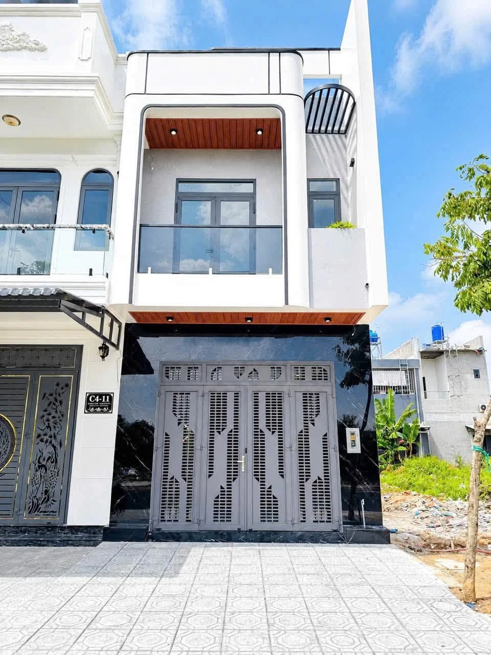 Bán nhà 1 trệt 1 lầu 90m² 3 phòng ngủ Rạch Giá - Ảnh 1