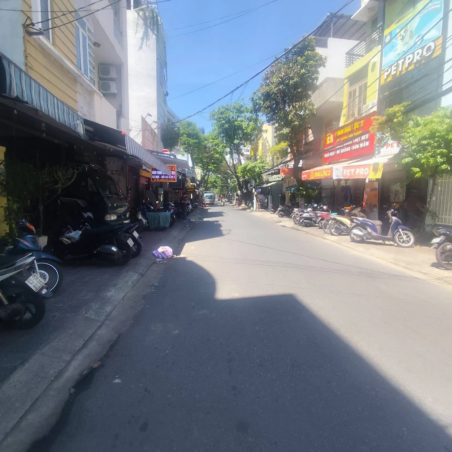 Bán nhà mặt tiền Huỳnh Thúc Kháng 70m², 10,8 tỷ - Ảnh 1