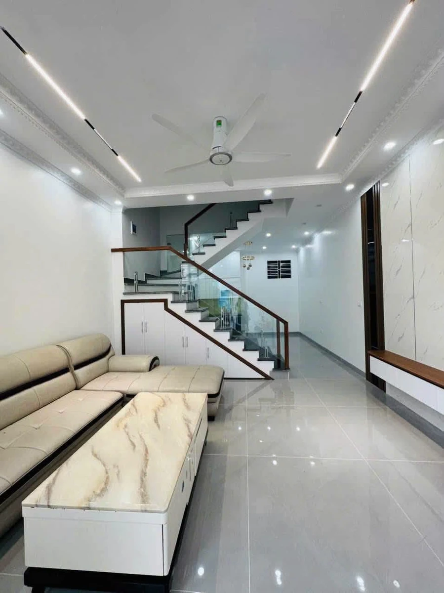 Bán nhà mới 45m2 4 tầng 3.7 tỷ gần Ngô Gia Tự - Ảnh thu nhỏ 2
