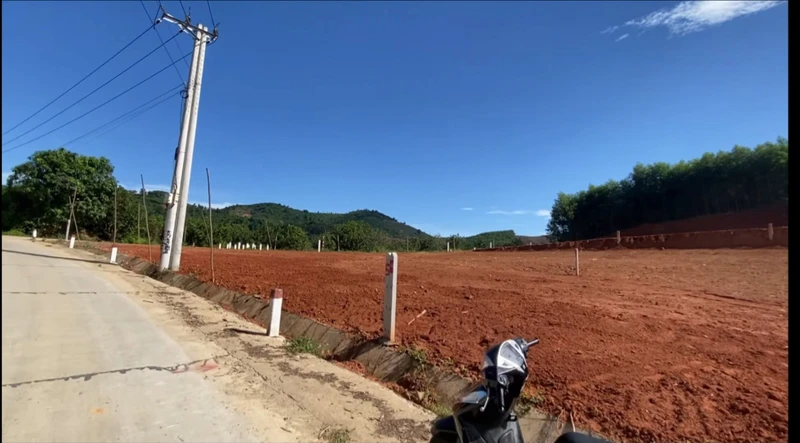 Bán đất Khánh Phú 1000 m2 1 tỷ 300
