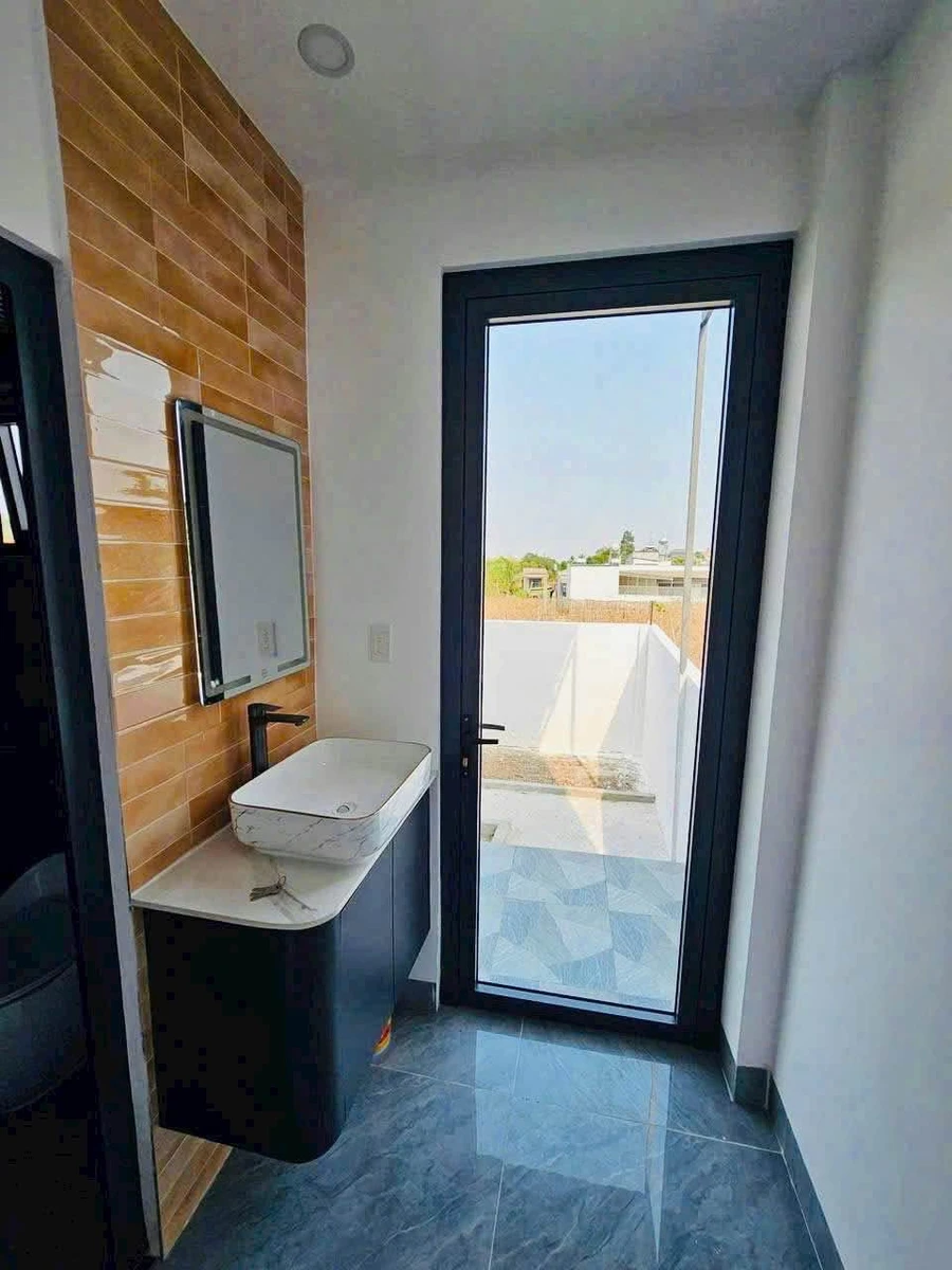 Bán nhà riêng 2PN 135m2 Thôn 8 Hóc Môn - 1 tỷ 890 triệu - Ảnh thu nhỏ 4
