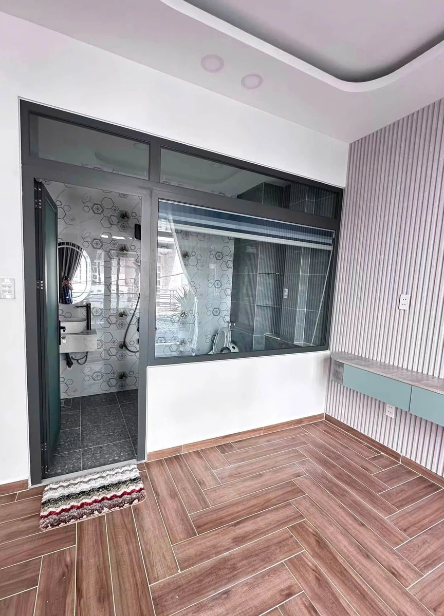 Bán nhà 4 tầng gara ô tô 6x11m, 5PN, Nguyễn Tư Giản, Gò Vấp, giá 8,6 tỷ - Ảnh thu nhỏ 3
