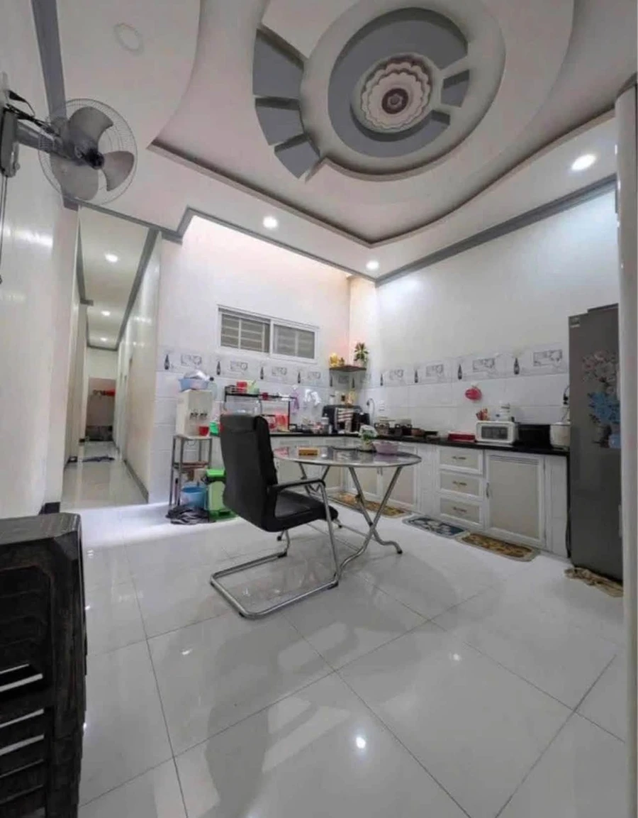 Bán nhà lầu mặt tiền đường nhựa Từ Văn Tư, Phú Trinh, Phan Thiết, 140m², 4 phòng ngủ - Ảnh thu nhỏ 3