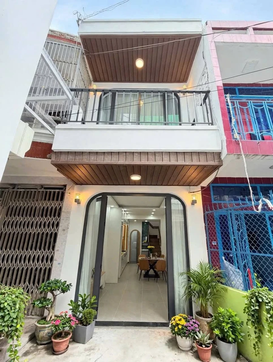 Bán nhà góc Phạm Văn Đồng Bình Thạnh 30m² 4,9 tỷ - Ảnh 1