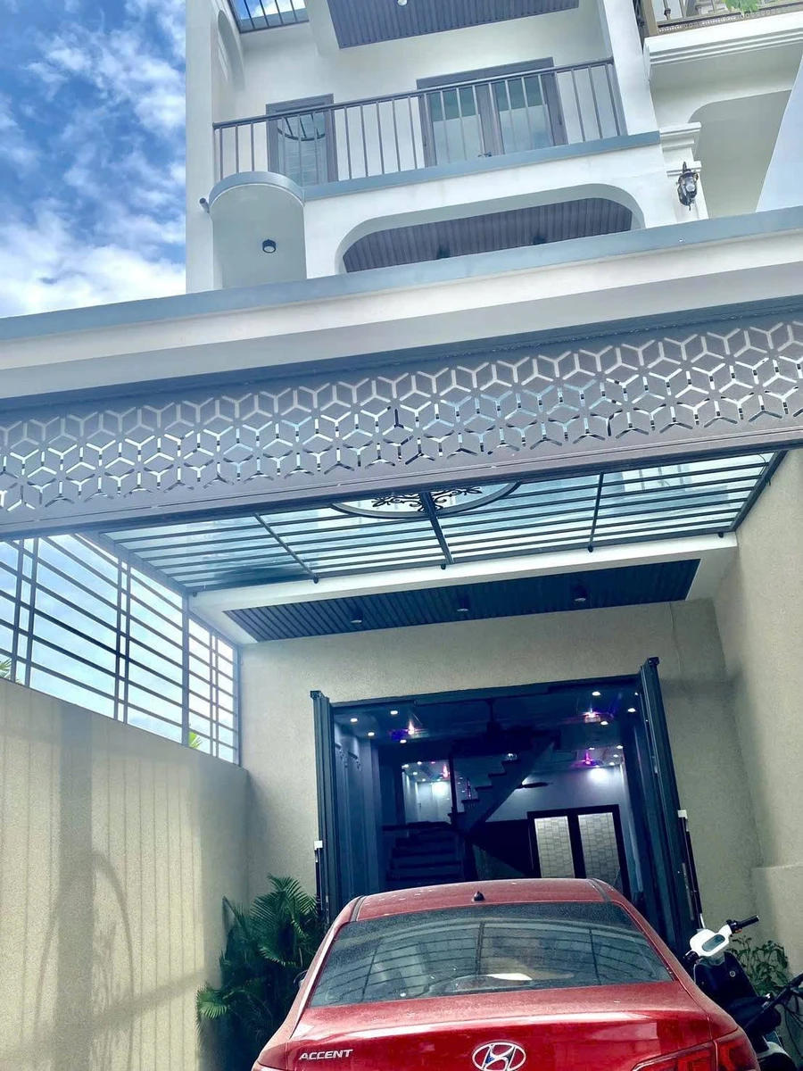 Bán nhà 3 tầng 70m² An Dương giá 3,1 tỷ - Ảnh 1