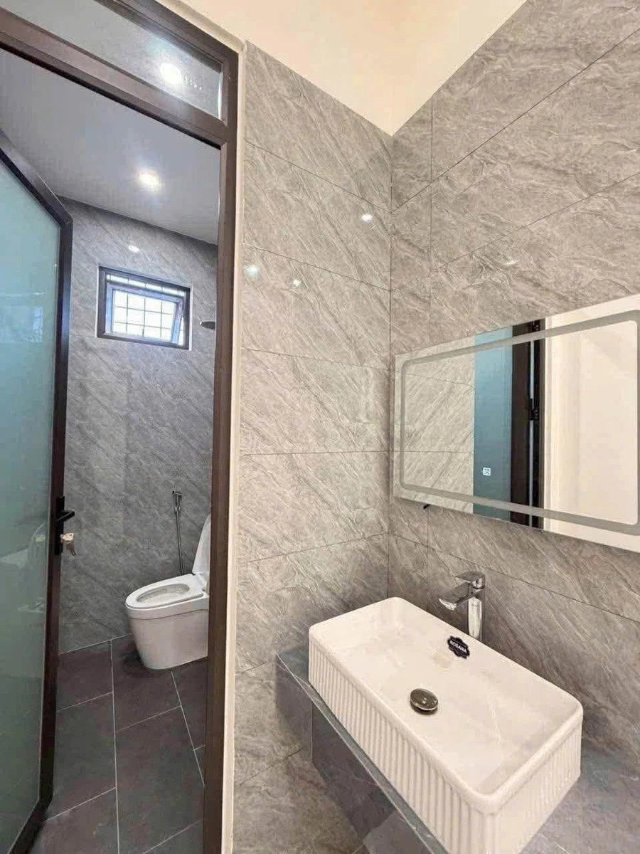Bán nhà 3PN gác lửng Quận 12 sổ riêng 1,3 tỷ - Ảnh thu nhỏ 4