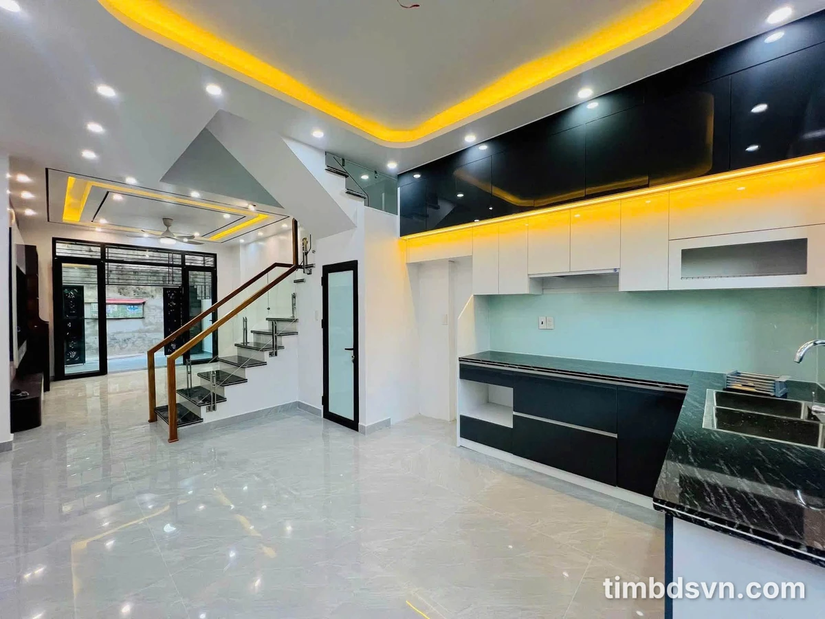 Cho thuê nhà 4 tầng 4PN 60m2 Thiên Lôi, 15 triệu/tháng - Ảnh thu nhỏ 2
