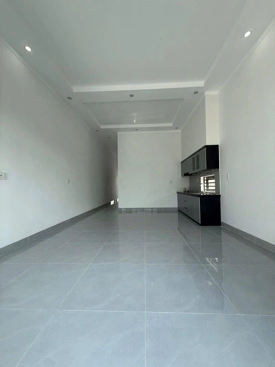 Bán nhà 2PN Khu phố Tiến Thành 2, 100m² Đồng Xoài, 1 tỷ 70 triệu - Ảnh thu nhỏ 2