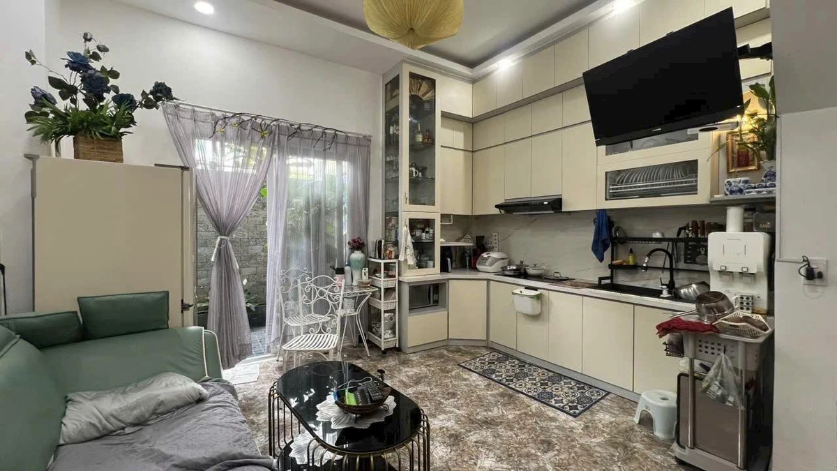 Nhà 2 lầu 53m² Lã Xuân Oai Tăng Nhơn Phú A 5.499 tỷ - Ảnh thu nhỏ 3