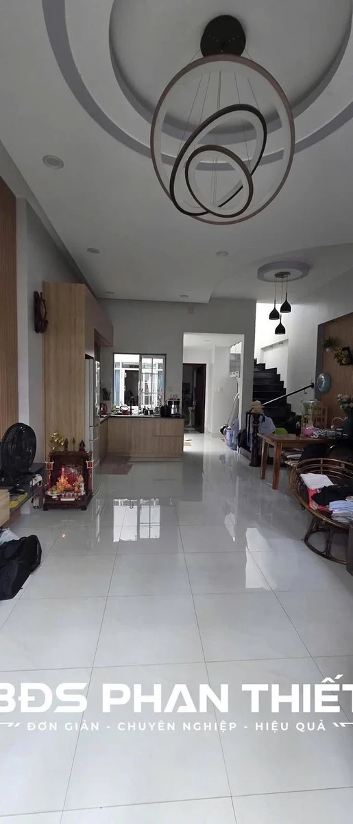 Bán nhà 1 trệt 1 lầu 90m² mặt tiền Nguyễn Văn Linh, Phan Thiết - Ảnh thu nhỏ 4