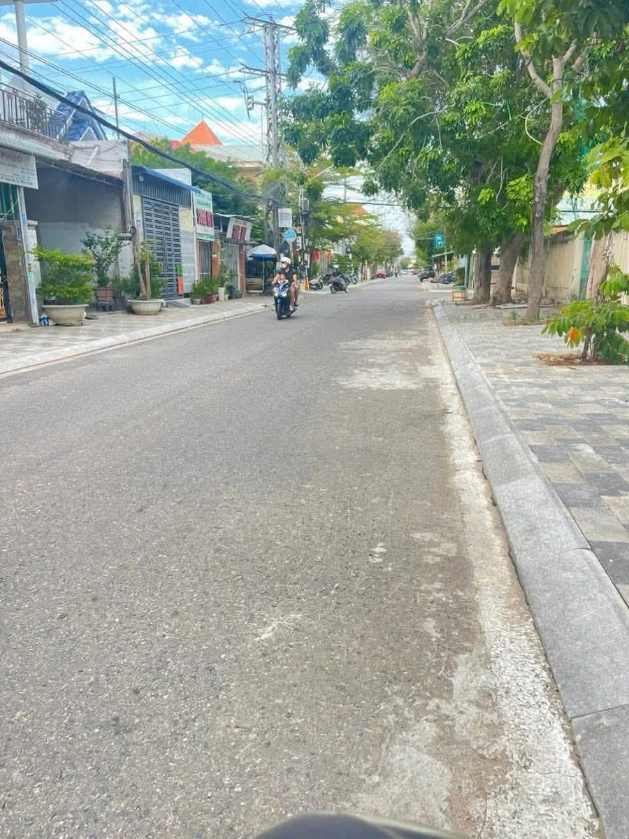 Bán lô đất mặt tiền Trần Quang Diệu 100m2 Phan Thiết - Ảnh thu nhỏ 3