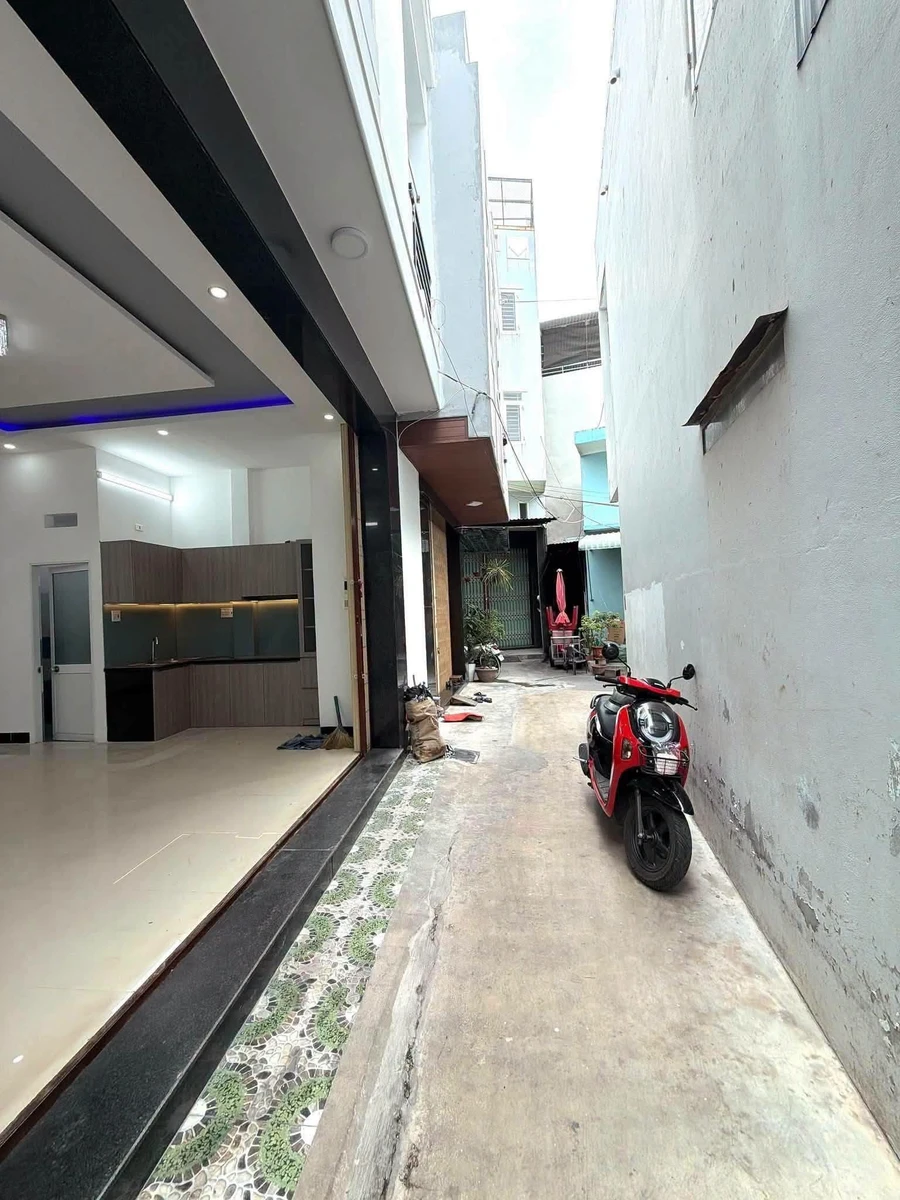 Nhà bán 42m2 2 phòng ngủ Lý Thái Tổ Quy Nhơn - Ảnh 1